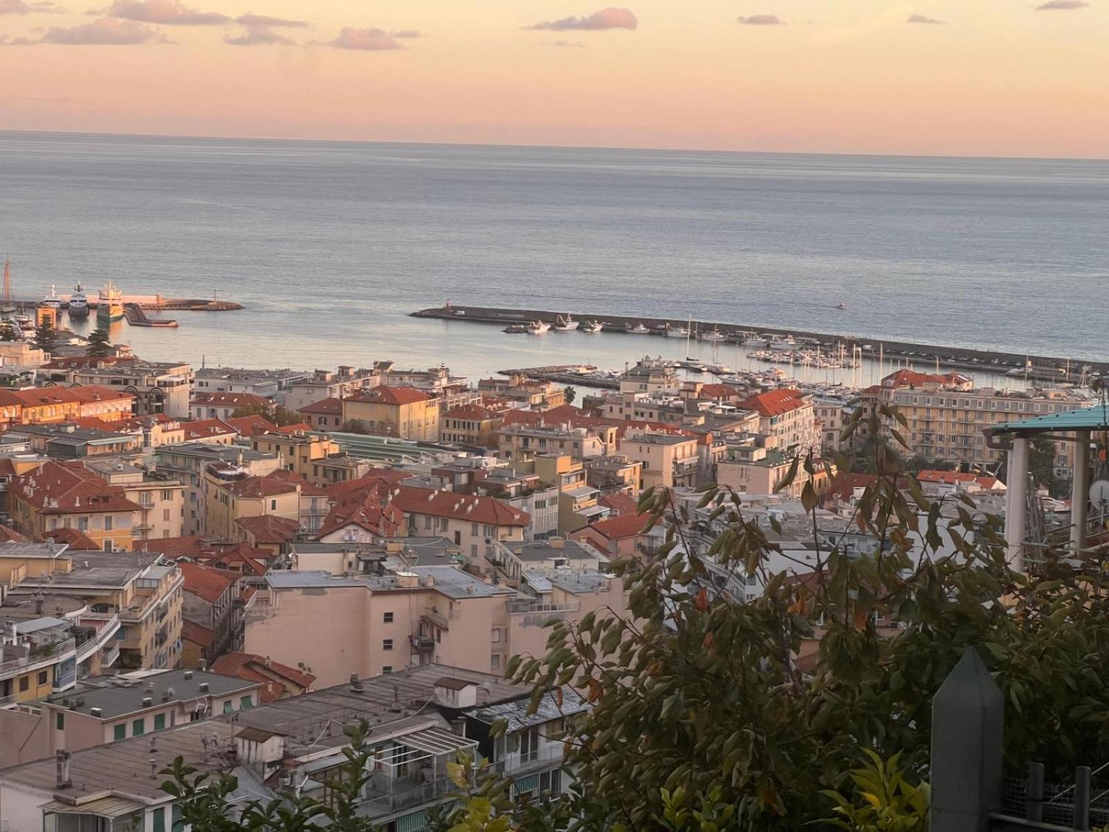 Suite Burbera Sanremo Esterno foto